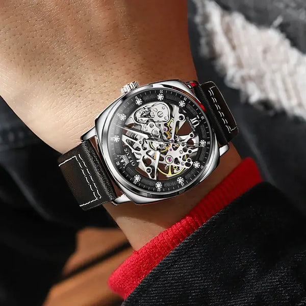 OLEVS 6651 Men's Luxury Automatic Mechanical Skeleton Design Luminous Watch - Model Picture Silver Black